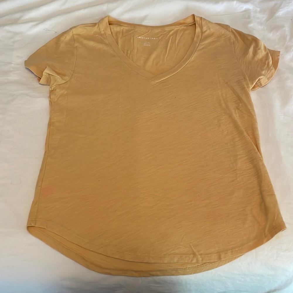 American Eagle yellow T-shirt